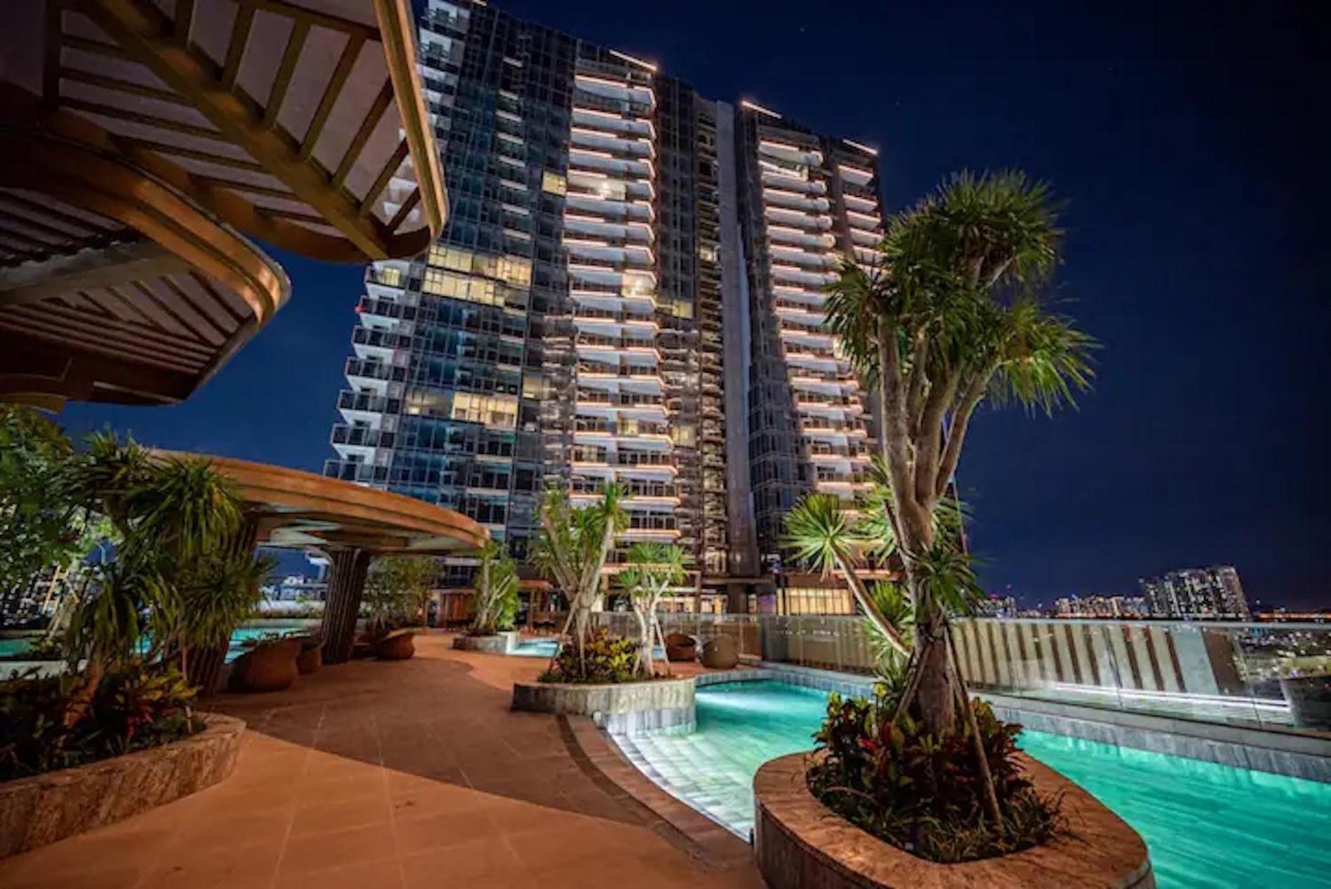 Zo Apartment Opera, Crest, Galleria -Central Saigon -Free Pool-Gym-Sauna Room-Yoga Room Ho Chi Minh City Exterior photo
