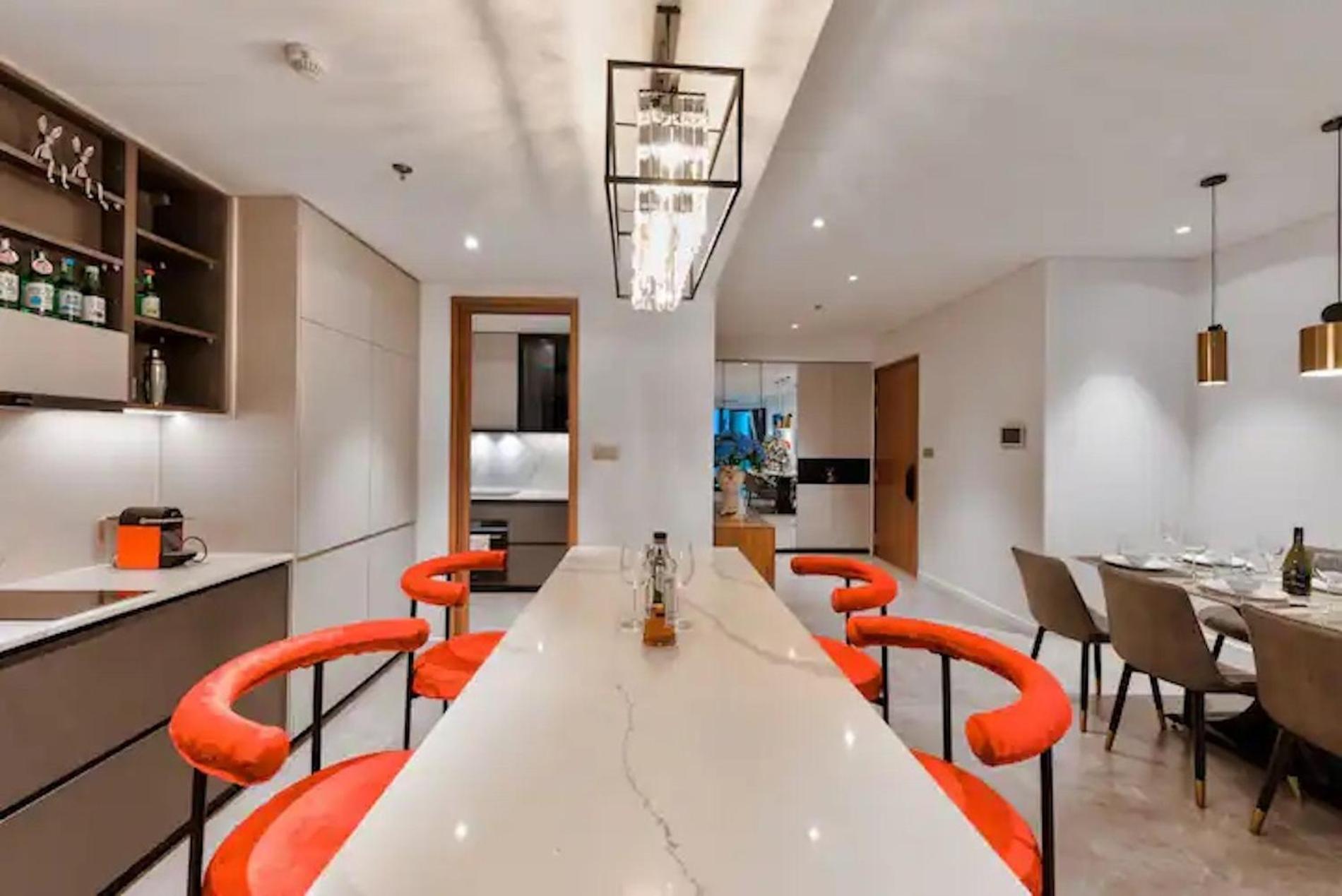 Zo Apartment Opera, Crest, Galleria -Central Saigon -Free Pool-Gym-Sauna Room-Yoga Room Ho Chi Minh City Exterior photo